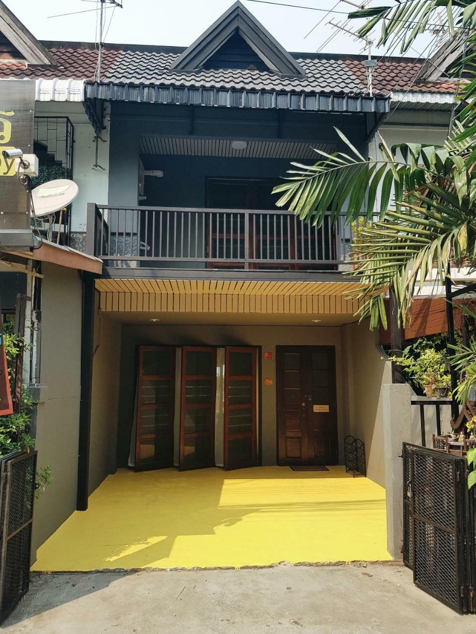 Piyanattha House Villa Chiang Mai Exterior photo